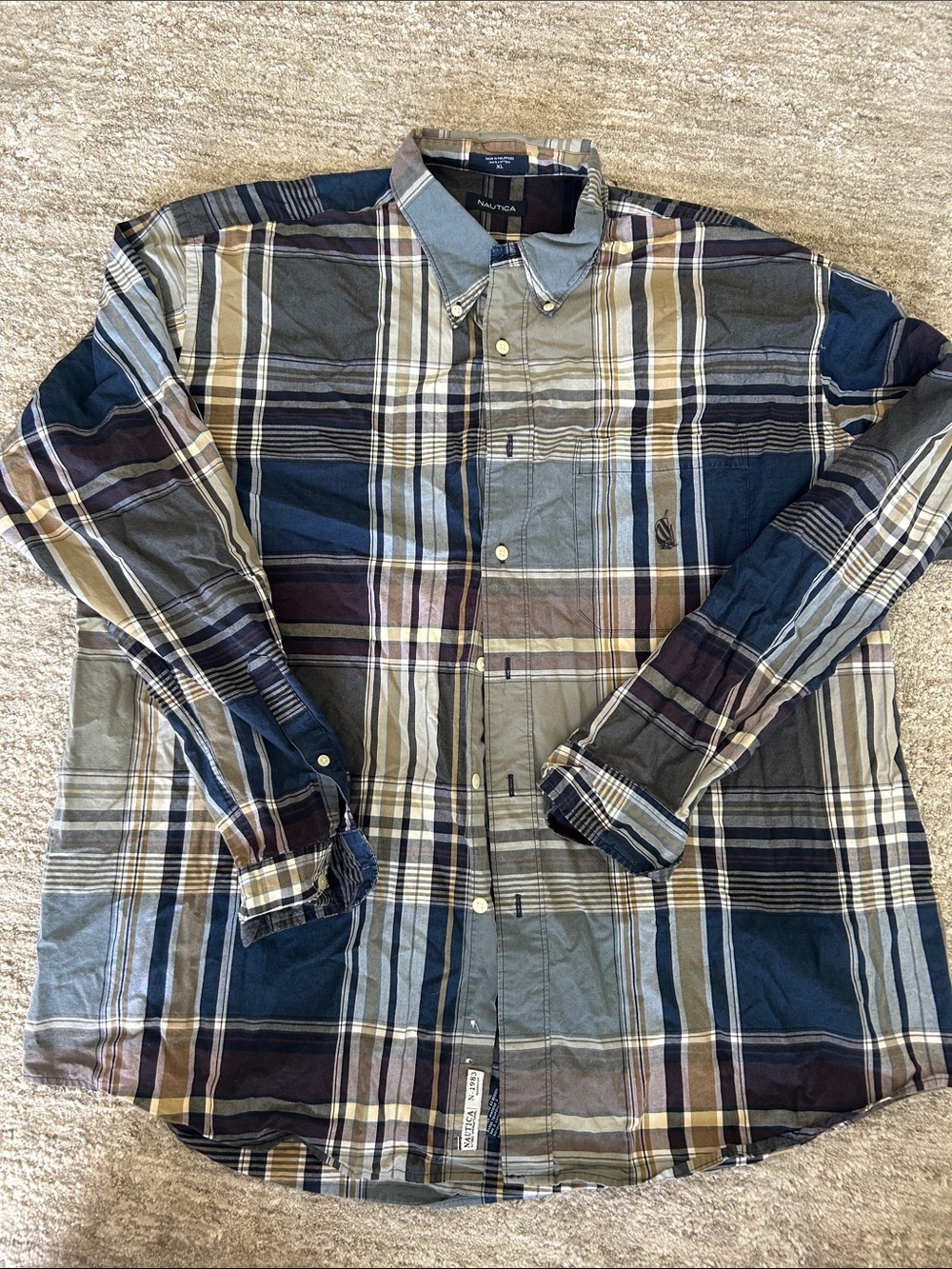Vintage Nautica Men’s Long-Sleeve Plaid Button-Down Shirt - Blue & Tan